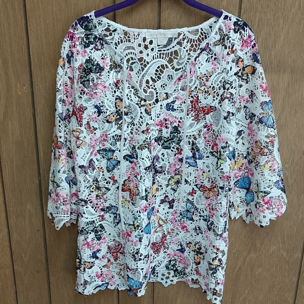 XS Boston Proper Butterfly Embroidery/Lace Blouse.